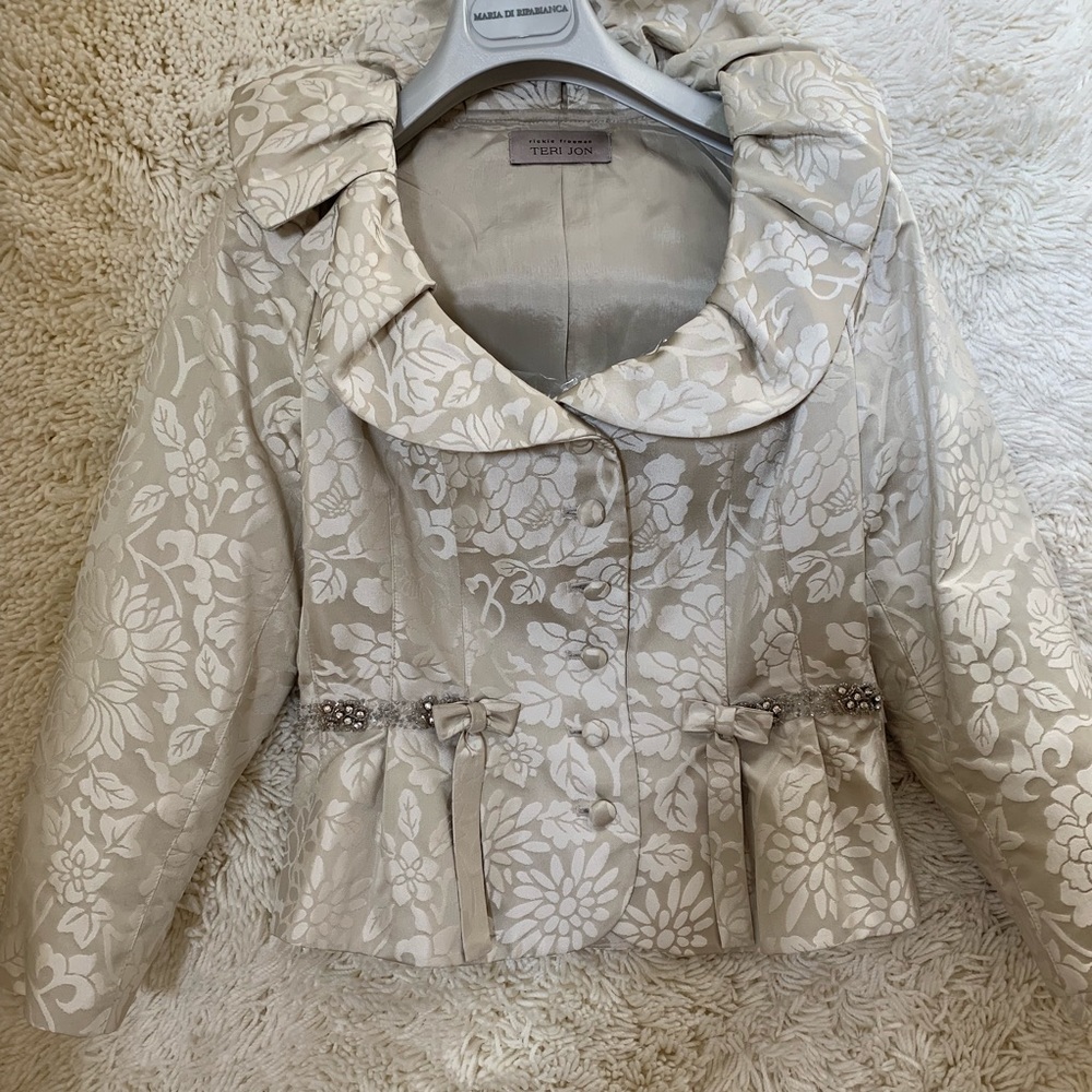 Teri Jon - Skirt Suit - Size 4